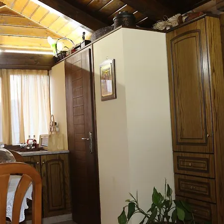 Xilini Folitsa House Apartment Karpenisi