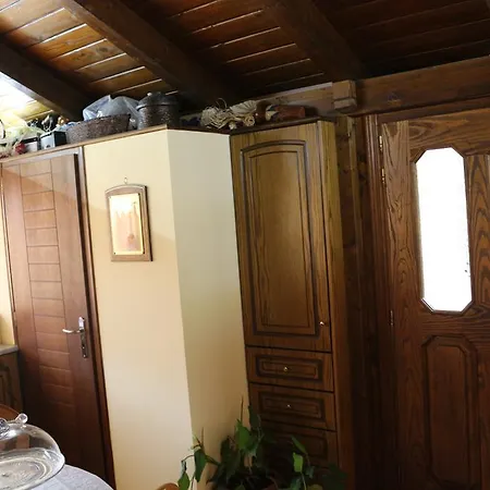 Xilini Folitsa House